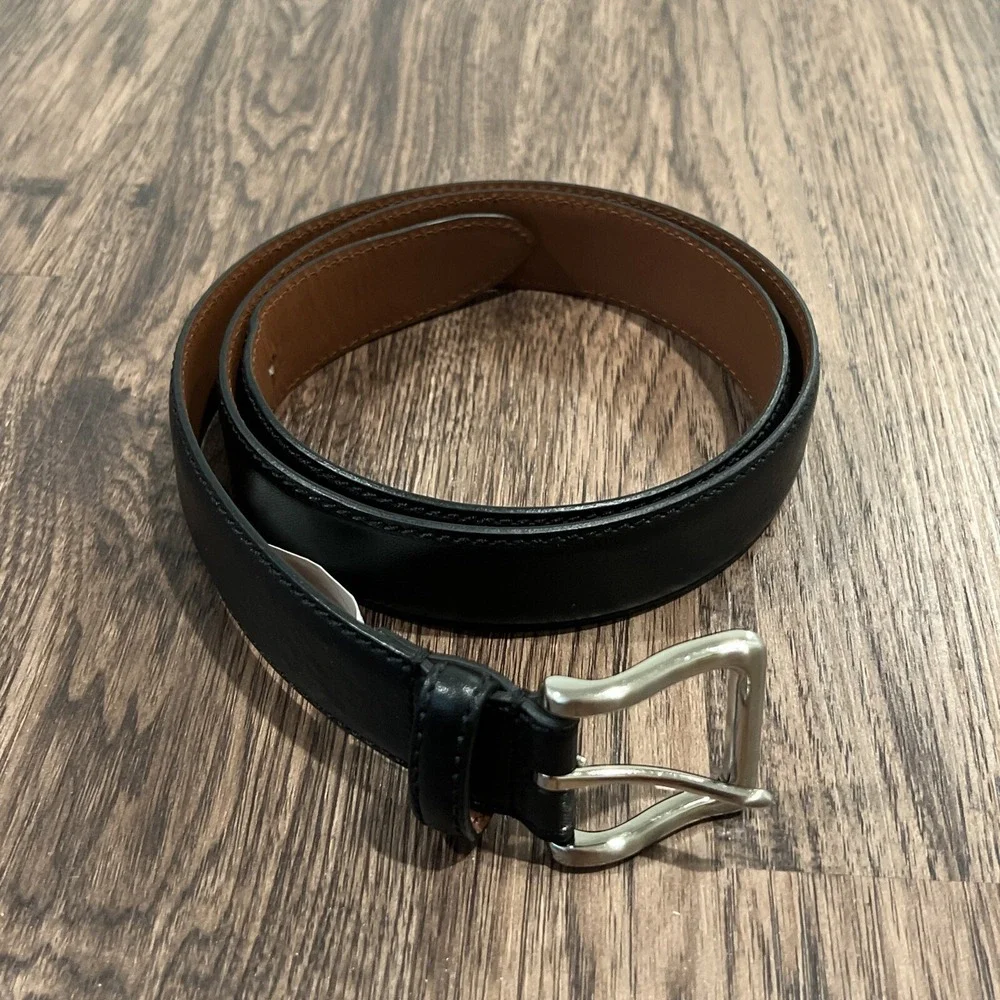 MEN'S JoS A. BANK BLACK GENUINE ITALIAN LEATHER BELT SIZE 40/100cm..